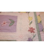 That&#39;s Mine Mary Beth Floral Scalloped Patchwork Applique Twin Quilt - $107.71 CAD