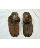 SKechers Australia brown faux fur lined slip on shoe   Size 10 - $27.34 CAD