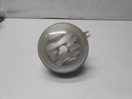 2010-2011 Chrysler Town And Country Fog Light Right Passenger - $24.99