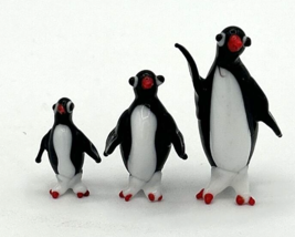 Vintage Blown Glass Penguin Figurines Set of 3 Miniature Sizes SKU PB197 - £13.31 GBP