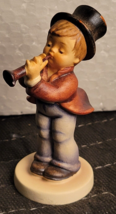 Tiny Hummel Little Tooter 1984 3.5 Inches TMK6 Goebel Figurine - $12.16