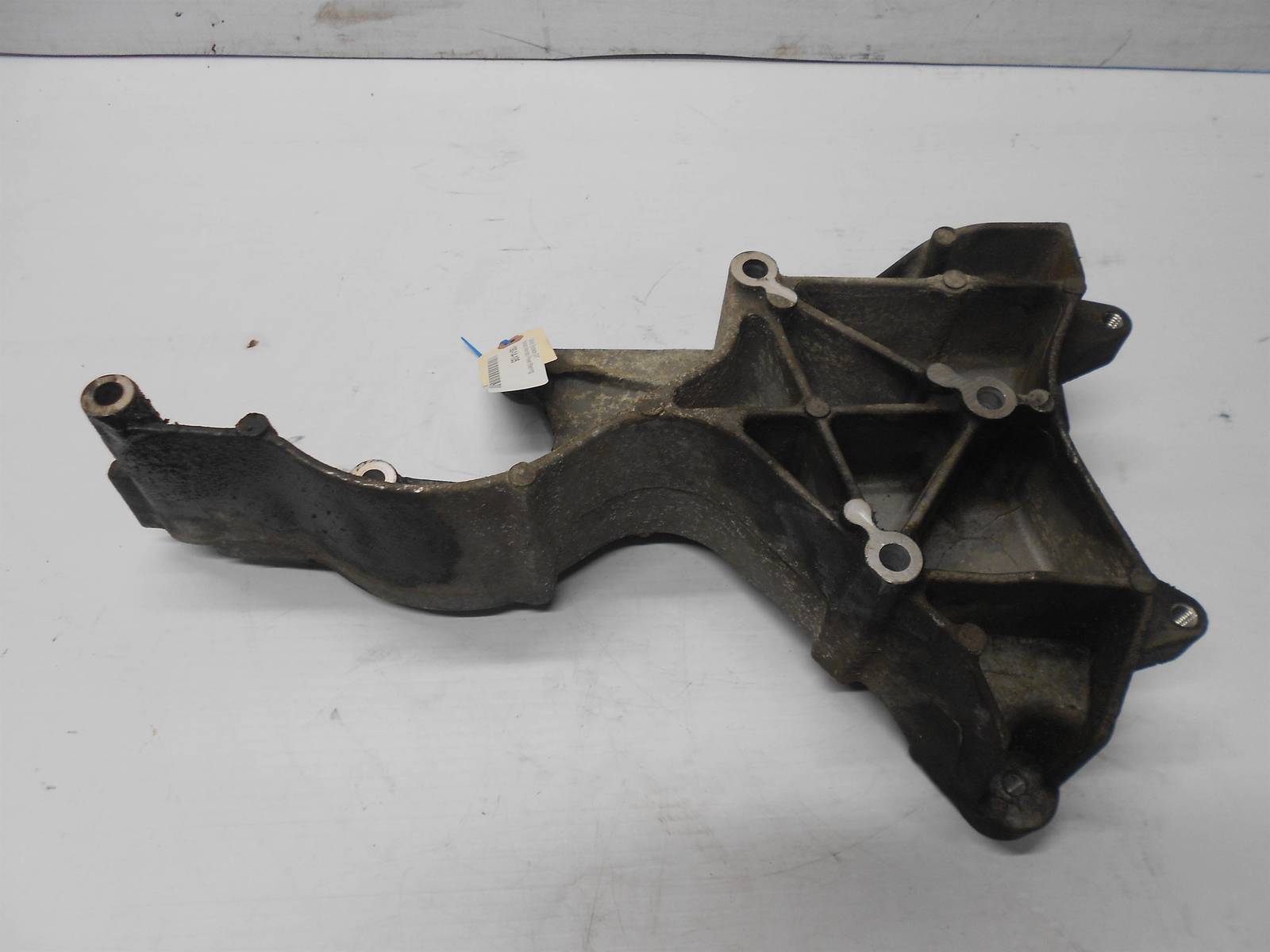 12554030 GM LS Series 4.8L 5.3L 6.0L Alternator Bracket 2002-2006 ESCALADE - $59.99
