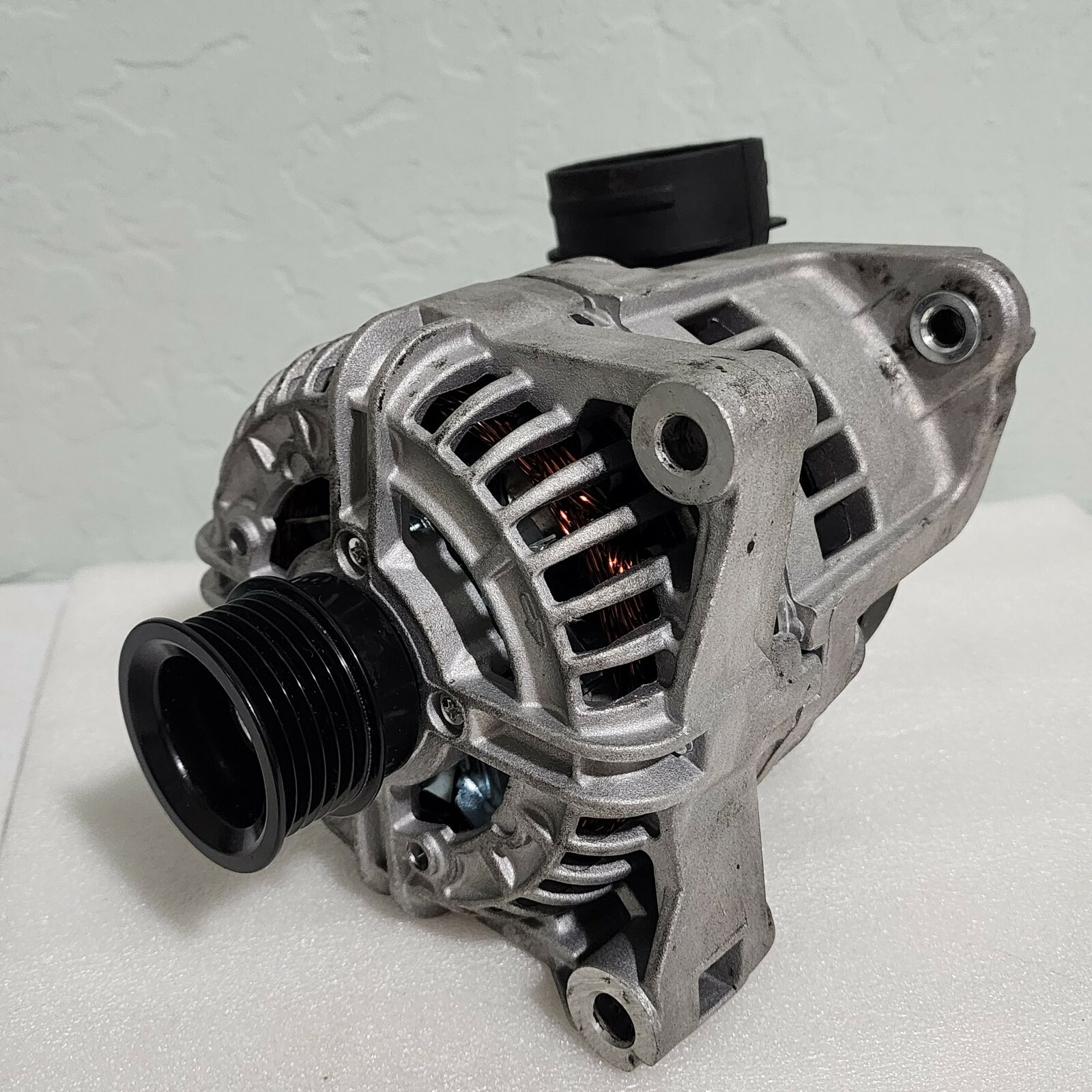 Alternator For BMW 320 323 325 328 330 525 528 530 X5 Z3 Xi Ci I Inline 6 - $89.95