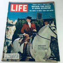VTG Life Magazine May 6 1966 - Jacqueline Kennedy Onassis in Seville, Spain - £10.58 GBP