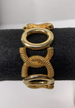 Vintage Gold Tone Stretch Cuff Bracelet Twisty X And O Pattern Links 1 inch Wide - £6.38 GBP