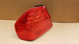 09-11 BMW E90 328 335 Sedan LCI Outer Tail Light Taillight Driver Left LH - $133.20 CAD