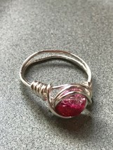 Handmade Silvertone Wound Wire with Red &amp; Clear Plastic Bead Center Ring Size 7. - £10.46 GBP