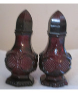 Avon Ruby Red Cape Cod Salt &amp; Pepper May 1978 - €25,08 EUR