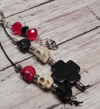 Skull Beaded Howlite Crystal Day of the Dead Purse Charm Keychain Red Black - $15.14