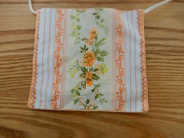 Lovely vintage peach floral Michelle Nicole Wesley cloth small purse - $12.00