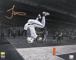Tyreek Hill Signed 16x20 Miami Dolphins Flip Photo BAS - £121.21 GBP