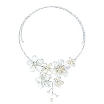 Garden of the Ocean White Pearl and Seashell Floral Bouquet Choker Necklace - £24.05 GBP