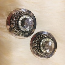 Ermani Bulatti vintage round large clip on with center crystal - $827.93 MXN