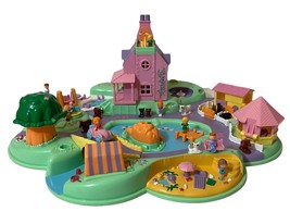 Bluebird Vintage Polly Pocket 1991 Polly’s Dream World Playset With 20 P... - £150.05 GBP