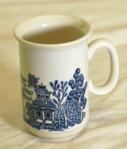 Churchill Willow Blue England Mug Georgian Shape - £17.12 GBP