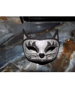 Deluxe Lace Cat Animal Masquerade Mask NEW - $26.12 CAD