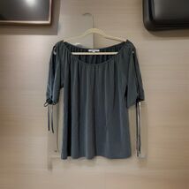 Green Envelope Blouse Small Tie Shoulder Perfect For Contemporary Office - $11.88