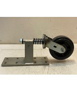 Heavy Duty Spring Loaded Gate Caster 6&quot; Rubber on Cast Iron Wheel 150x50 - $89.99