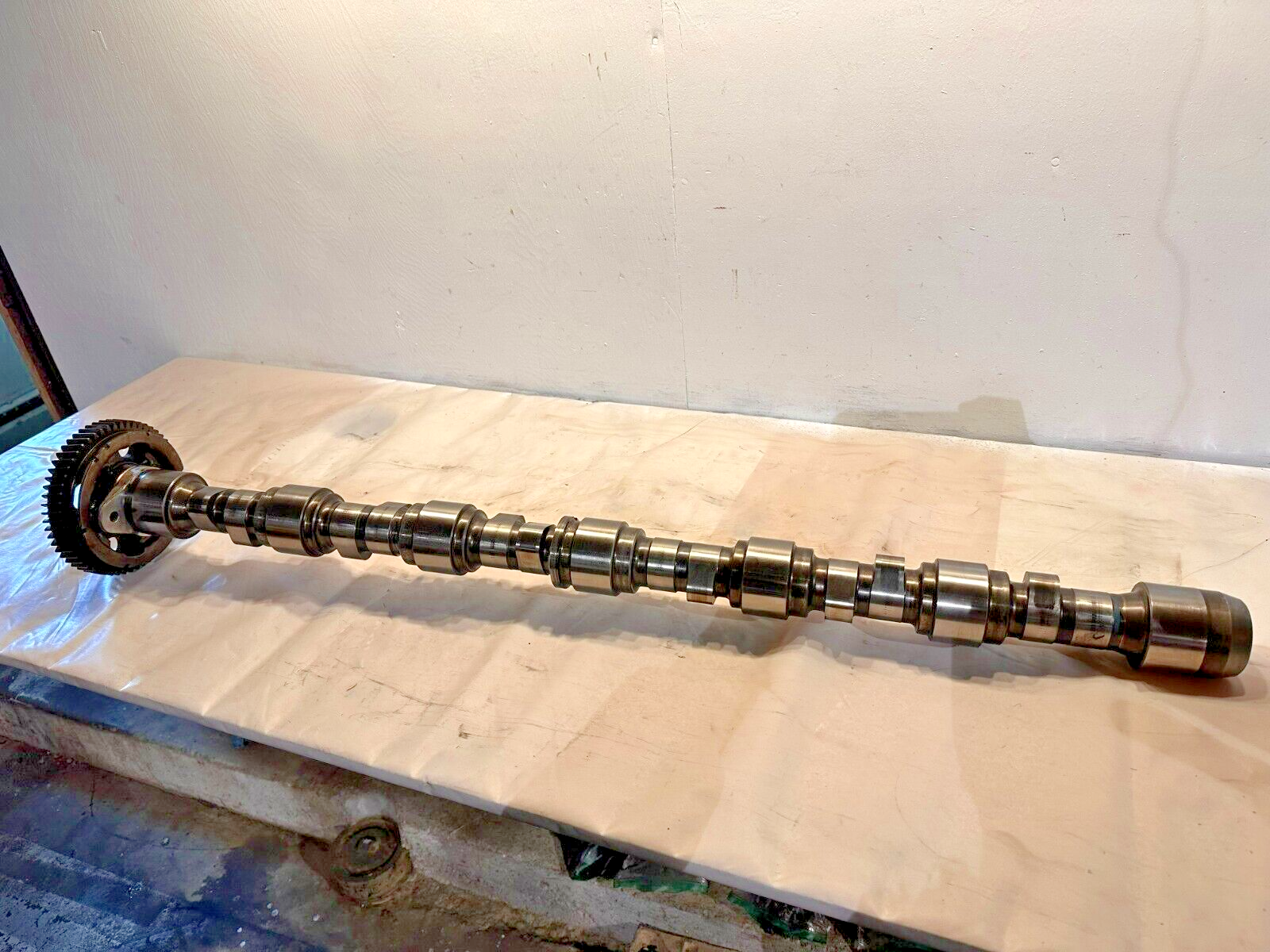 GENUINE Cummins ISX12 11.9L DIESEL ENGINE CAMSHAFT WITH GEAR 4331284 OEM... - $980.60