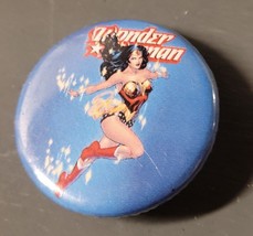 Vintage 80s Wonder Woman Metal Button Pin  - £7.75 GBP