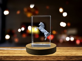 LED Base included | Arabian Horse Crystal Figurine An exquisitely carved crystal - $484.45 MXN - $4,846.20 MXN
