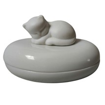 Sleeping Cat Kitty Oval Trinket Box Ceramic Crowning Vintage  - £12.13 GBP