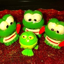 Vintage frog family of four - £19.78 GBP