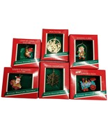 Lot of 6 Hallmark Christmas Ornament Load of Cheer, Santa&#39;s Roadster Sha... - $525.12 MXN