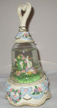 wIND UP Music Box Swan Snow Globe Roses Heart on top - £25.36 GBP