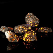Rough Raw Yooperlite UV Fluorescent Emberlite Glowing Fire Rocks Chunks ... - £13.36 GBP
