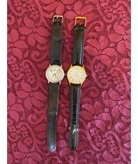 Vtg x2 Men&#39;s Black Leather Bands Novelty Airplane Watch &amp; Quartz Roman S... - $330.52 MXN
