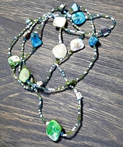 Vintage Dyed Seashell &amp; Seadbeads Necklace 48&quot; Long - £4.71 GBP