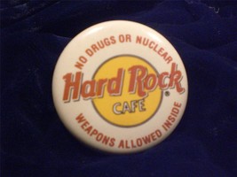 Music Pin Hard Rock Cafe Logo Button from the London Hard Rock - £4.48 GBP