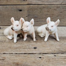 Vintage Lot Goebel Porcelain Cuddling Pigs Figurine West Germany - £22.11 GBP