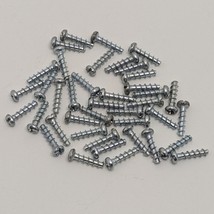 40 OEM Hoover Screws UH71200 UH71107 UH71100 UH71300 UH71330 Fasteners Used - $92.08 MXN