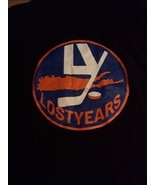 Lost Years New York Islanders Music Band Parody Men&#39;s T-Shirt XL - $557.88 MXN