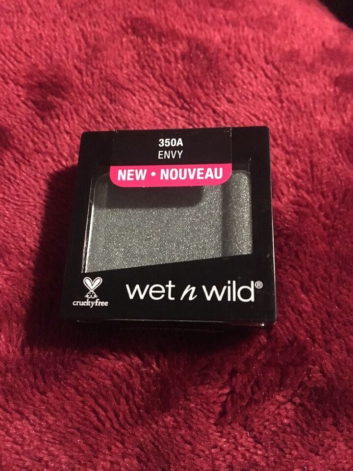 Wet n Wild Color Icon Eyeshadow Single, 350A Envy 0.06 oz. NEW - $8.79