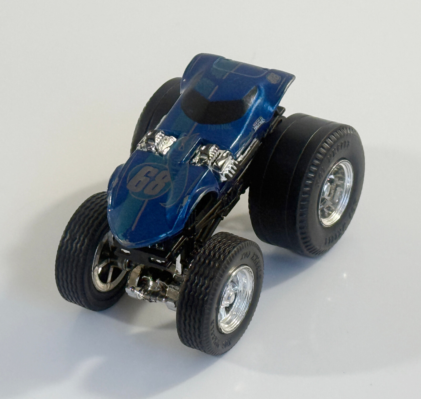 2020 Hot Wheels 1:64 Scale Monster Trucks #68 Twin Mill Blue Diecast Car - $5.93