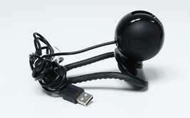 Logitech QuickCam Communicate Deluxe V-UBE43 861235-0000 image 3