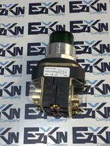 Allen Bradley 800T-QT10 SER.T Illuminated Green Pushbutton  - €15,95 EUR