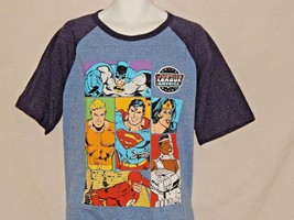 Justice League America T-shirt Mens Medium Vintage Blue Batman Superman Aquaman - £15.85 GBP