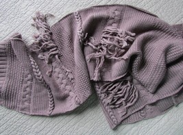 UGG Scarf Cable Fringe Knit Stormy Grey Heather NEW $125 - $94.05