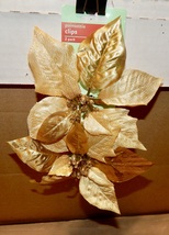 Poinsettia Flowers On Clips Golden 2 Each 7&quot; x 5&quot; Rite Aid NIB 229W - £2.93 GBP