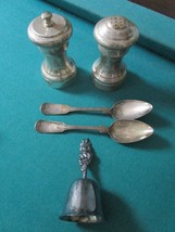 5 PCS VICTORIAN SILVERPLATE BELL SHAKERS COIN SPOONS LOT - $54.45