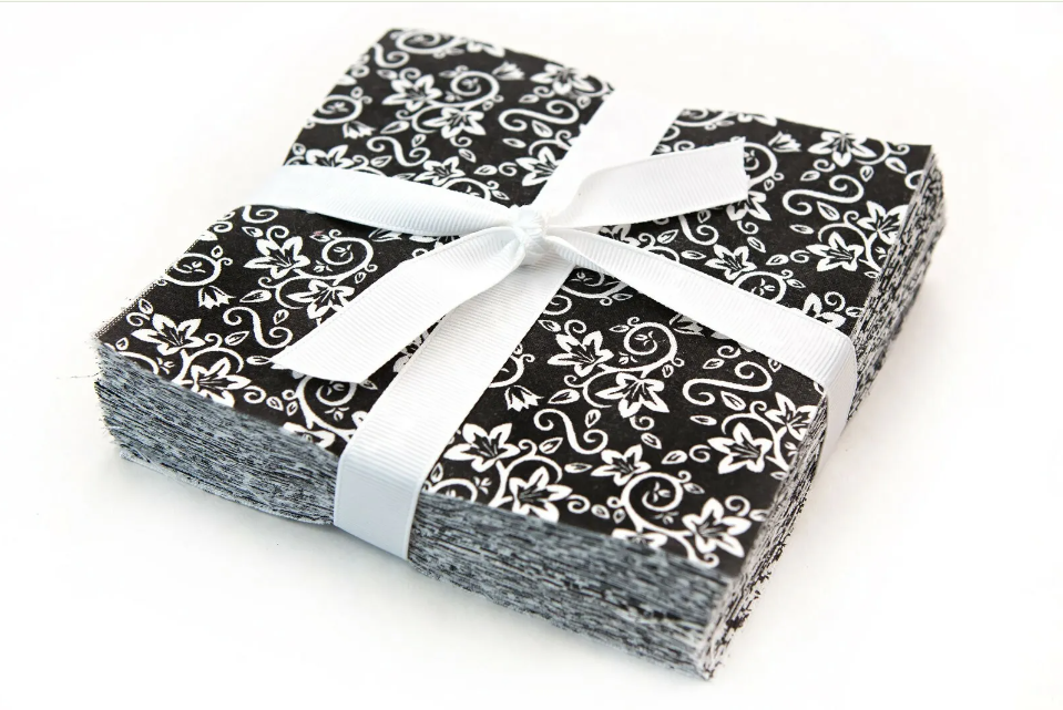 5&quot; Black &amp; White Basics Pre-Cut Charm Pack  Squares 100% Cotton Fabric Q... - $32.50