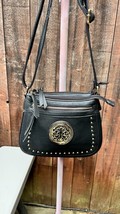 Wilson Leather Black Gold  Cross Body Messenger Handbag - £45.99 GBP