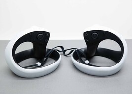 Sony PlayStation VR2 CFI-ZVR1 Headset and Sense Controllers for PS5 READ image 11