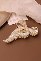 Gold Full Pearl Bow Knot Hair Claw Clip - $95.85 MXN
