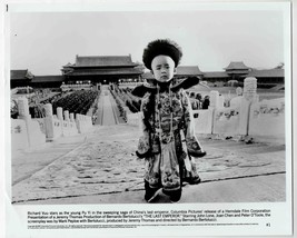 VINTAGE 1987 Last Emperor Richard Vuu 8x10 Press Photo - £11.67 GBP