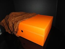 Brizard Airflow Humidor in Racing Orange Leather with cutter and lighter NIB image 2